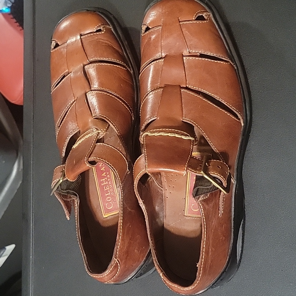 9 and half Men brown Sandler by ColeHaan  like  new